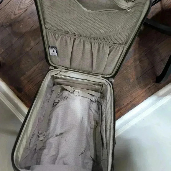 TRAVEL Gear Vintage Tapestry Rolling luggage - Picture 9 of 15